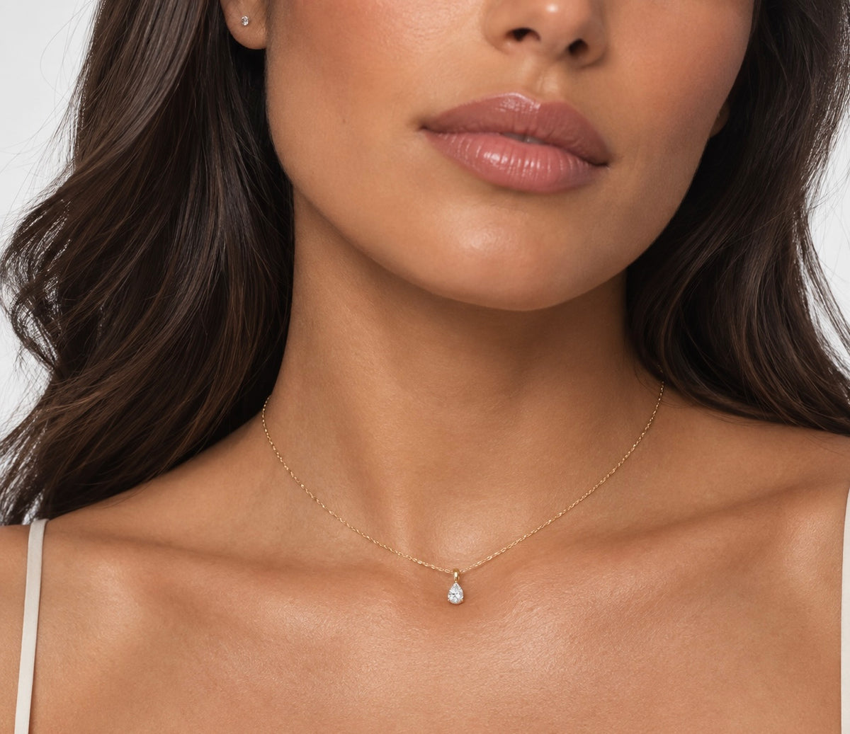 9K Gold 0.20ct Pear Diamond Pendant