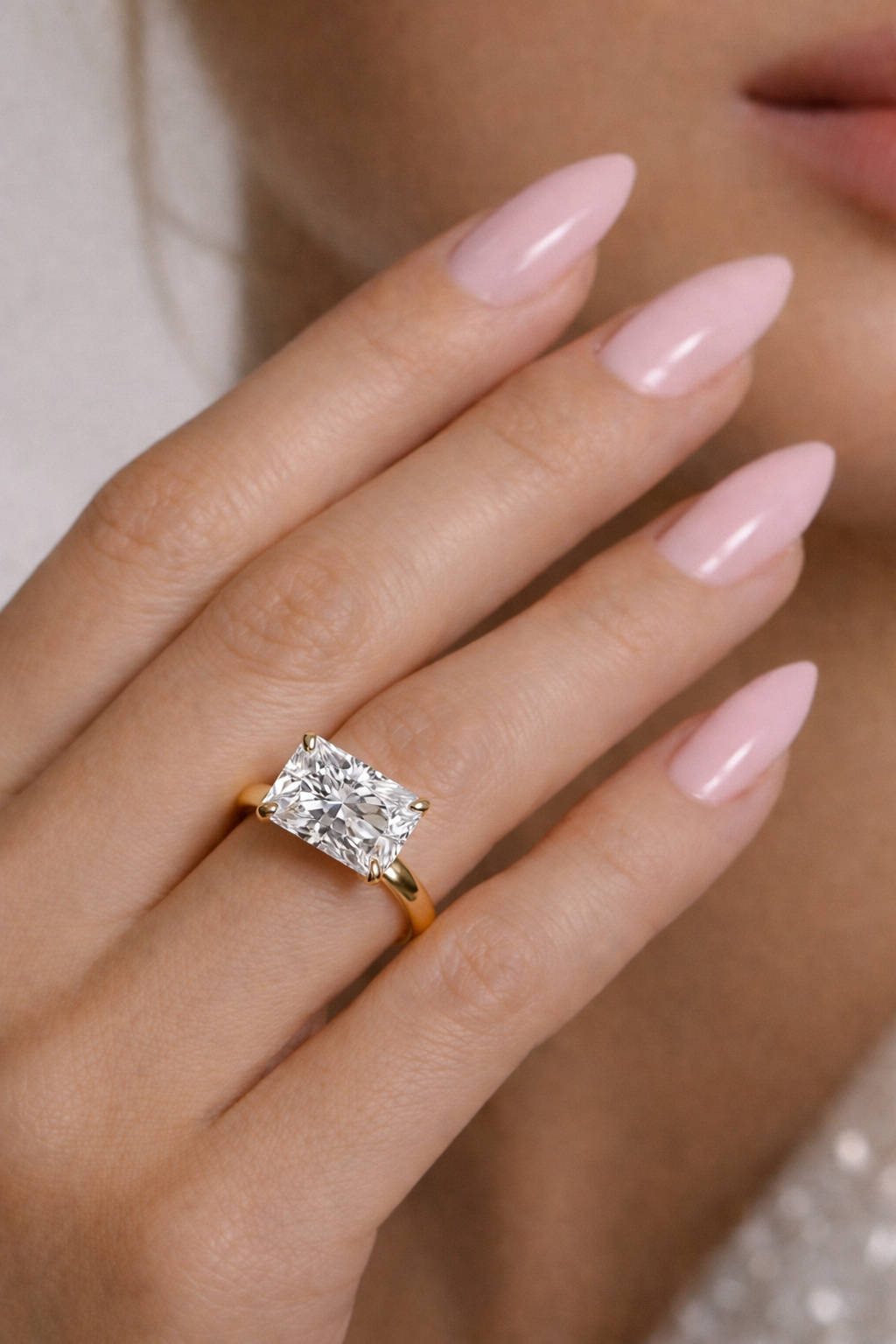 𝑉𝑎𝑙𝑒𝑛𝑡𝑖𝑛𝑎 - 𝑇ℎ𝑒 𝑆𝑡𝑟𝑜𝑛𝑔 𝑂𝑛𝑒