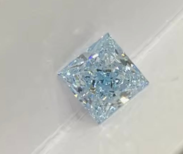 𝐵𝑙𝑢𝑒 𝐷𝑖𝑎𝑚𝑜𝑛𝑑𝑠