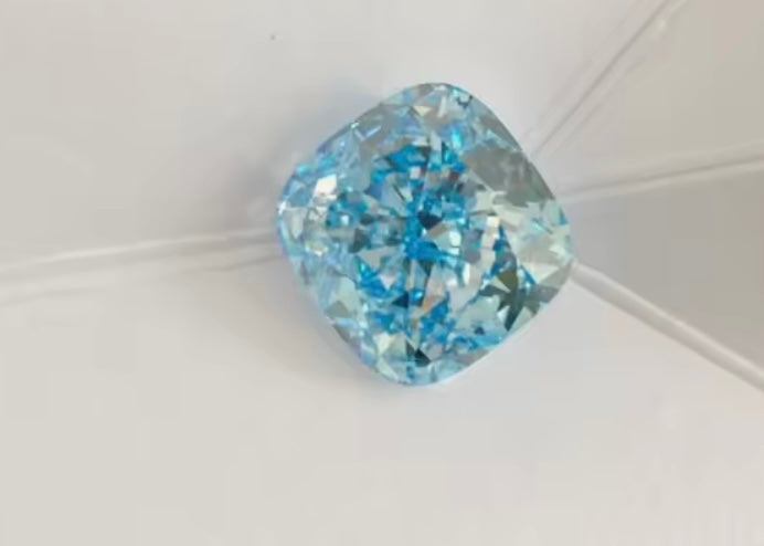 𝐵𝑙𝑢𝑒 𝐷𝑖𝑎𝑚𝑜𝑛𝑑𝑠