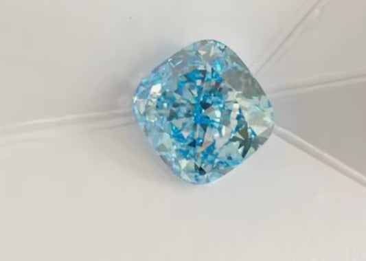 𝐵𝑙𝑢𝑒 𝐷𝑖𝑎𝑚𝑜𝑛𝑑𝑠