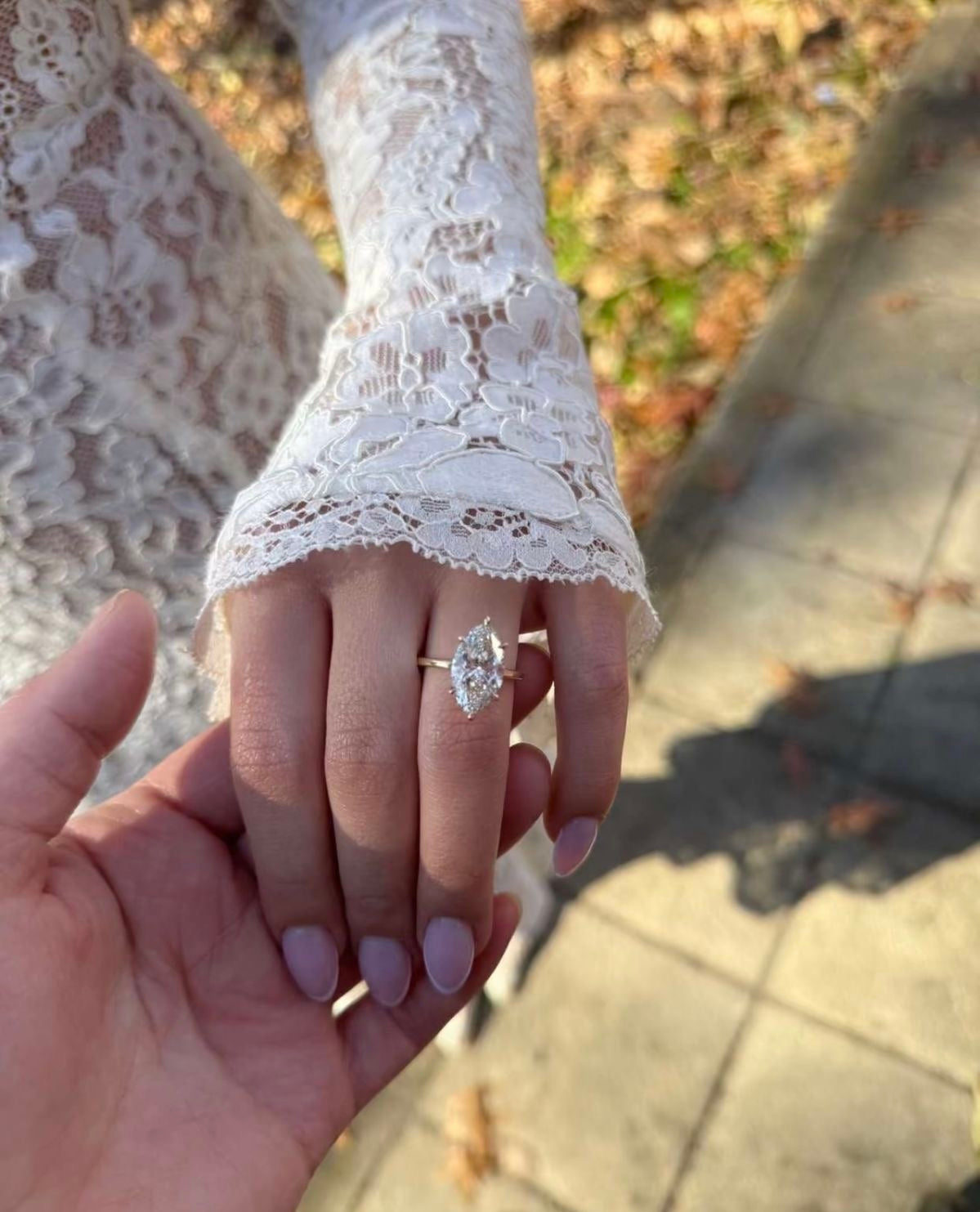 𝐾𝑎𝑦𝑙𝑎 - 𝐶𝑟𝑜𝑤𝑛 𝑜𝑓 𝐿𝑎𝑢𝑟𝑒𝑙𝑠