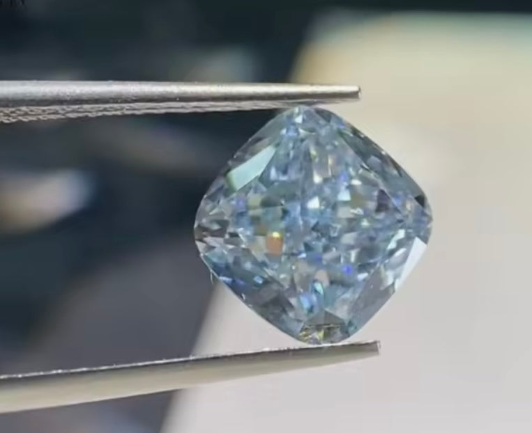 𝐵𝑙𝑢𝑒 𝐷𝑖𝑎𝑚𝑜𝑛𝑑𝑠