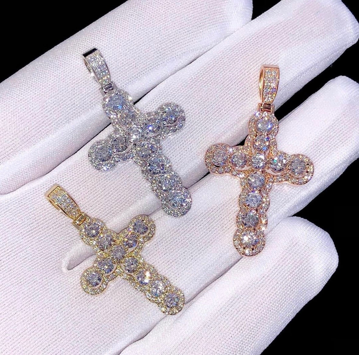 𝐷𝑖𝑎𝑚𝑜𝑛𝑑 𝐶𝑟𝑜𝑠𝑠 𝑃𝑒𝑛𝑑𝑎𝑛𝑡𝑠