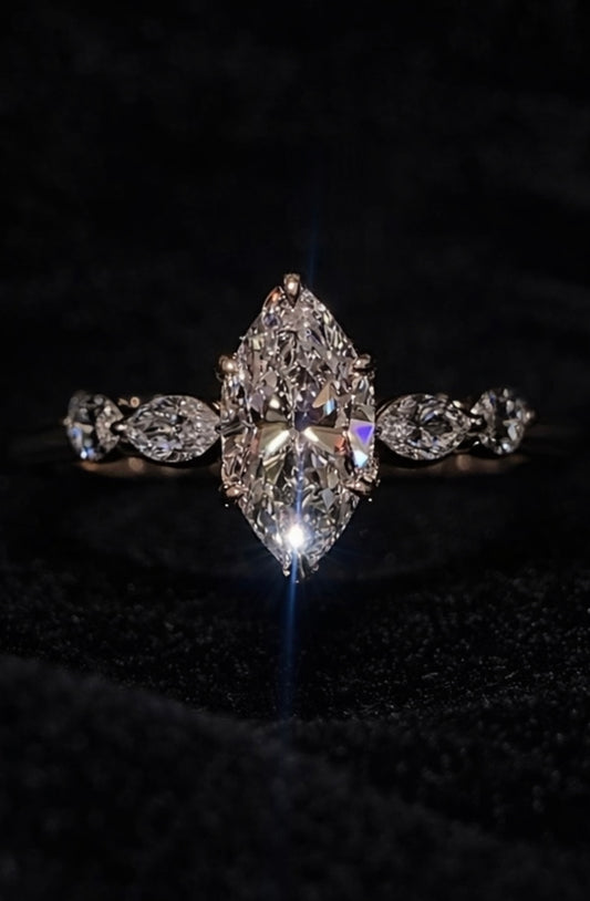 𝐸𝑑𝑒𝑛 - 𝑇ℎ𝑒 𝐷𝑒𝑙𝑖𝑔ℎ𝑡