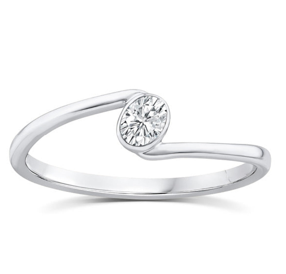9K Gold 0.15ct Round Diamond Offset Ring