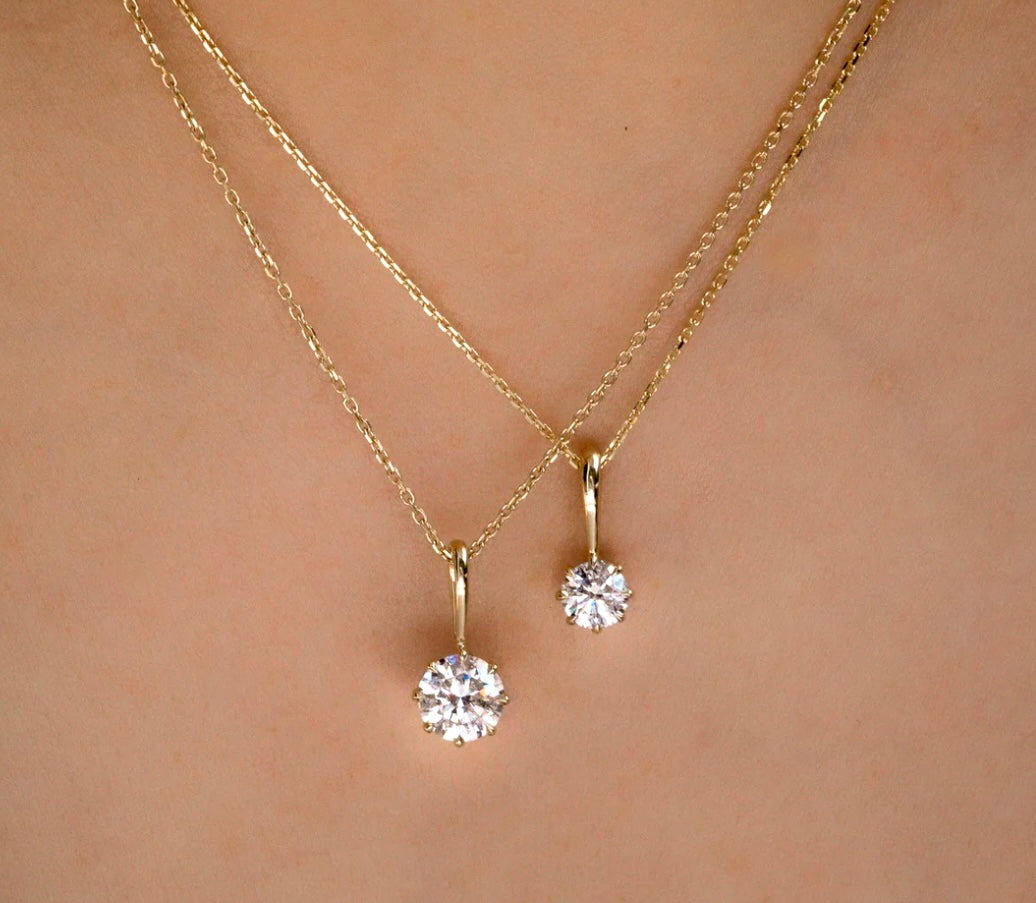 𝐷𝑖𝑎𝑚𝑜𝑛𝑑 𝑃𝑒𝑛𝑑𝑎𝑛𝑡 - 𝐸𝑙𝑜𝑛𝑔𝑎𝑡𝑒𝑑 𝐵𝑎𝑖𝑙