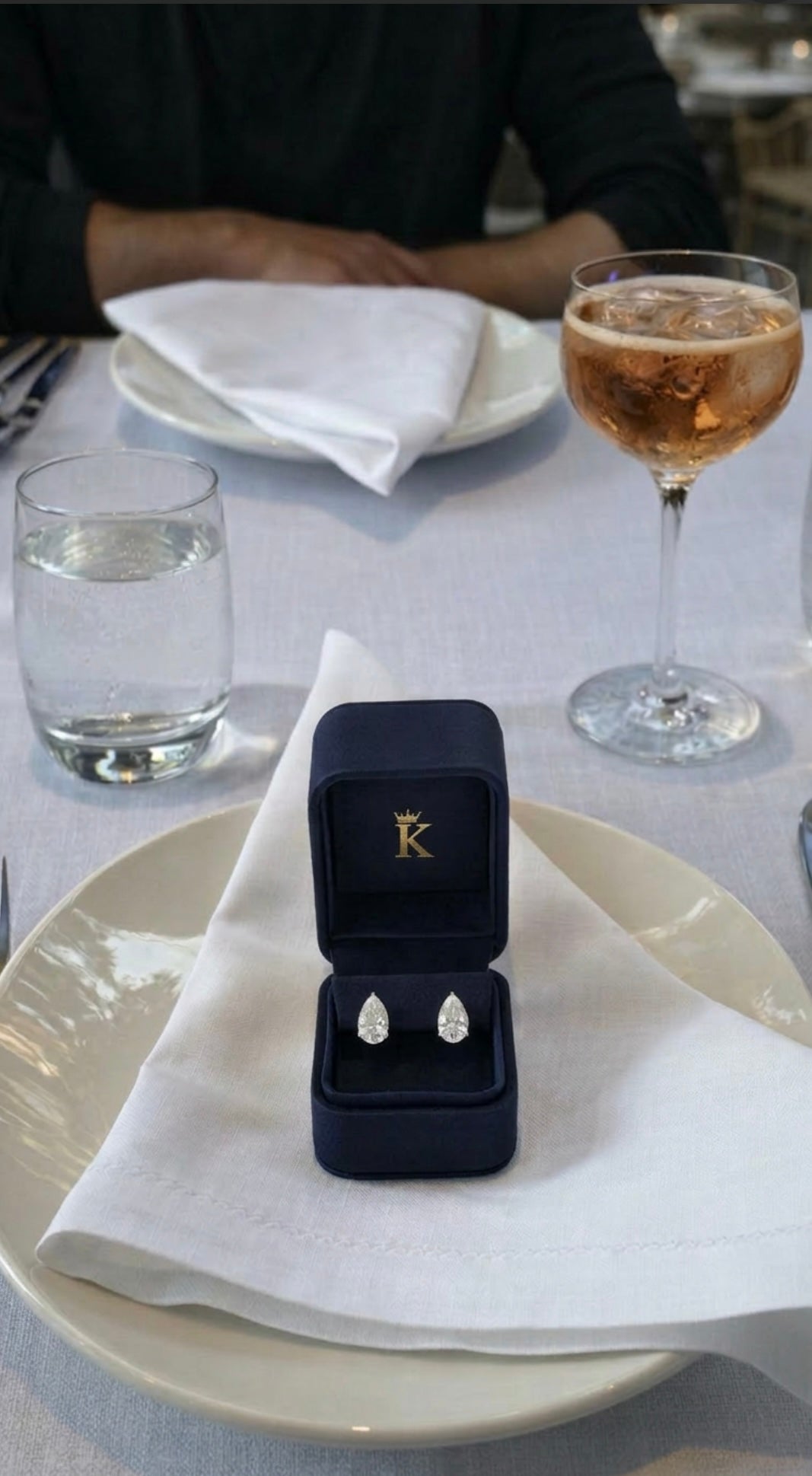 𝑃𝑒𝑎𝑟 𝑆ℎ𝑎𝑝𝑒