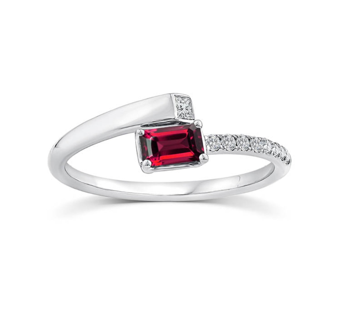 9K Gold 0.09ct Diamond & Garnet Wrap Ring