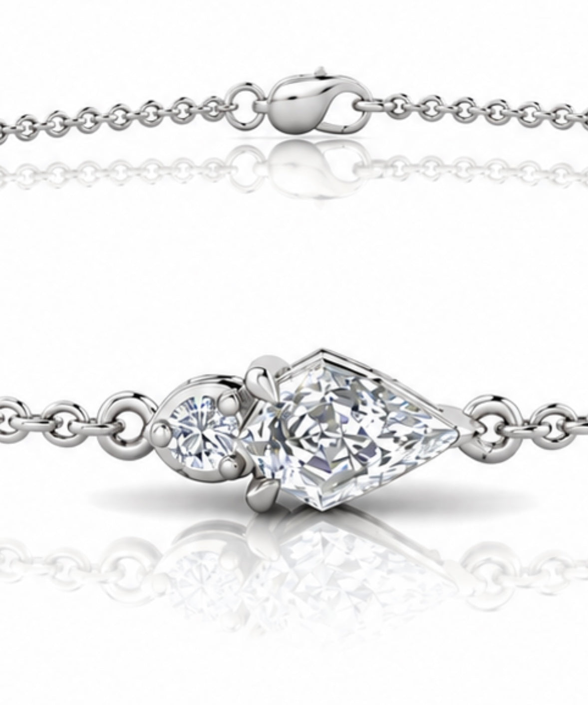 9K Gold 0.30ct Diamond Step-cut Pear Bracelet