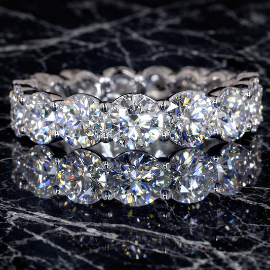 𝐸𝑡𝑒𝑟𝑛𝑖𝑡𝑦 𝑅𝑖𝑛𝑔 – 𝑅𝑜𝑢𝑛𝑑 𝐵𝑟𝑖𝑙𝑙𝑖𝑎𝑛𝑡 𝐷𝑖𝑎𝑚𝑜𝑛𝑑𝑠