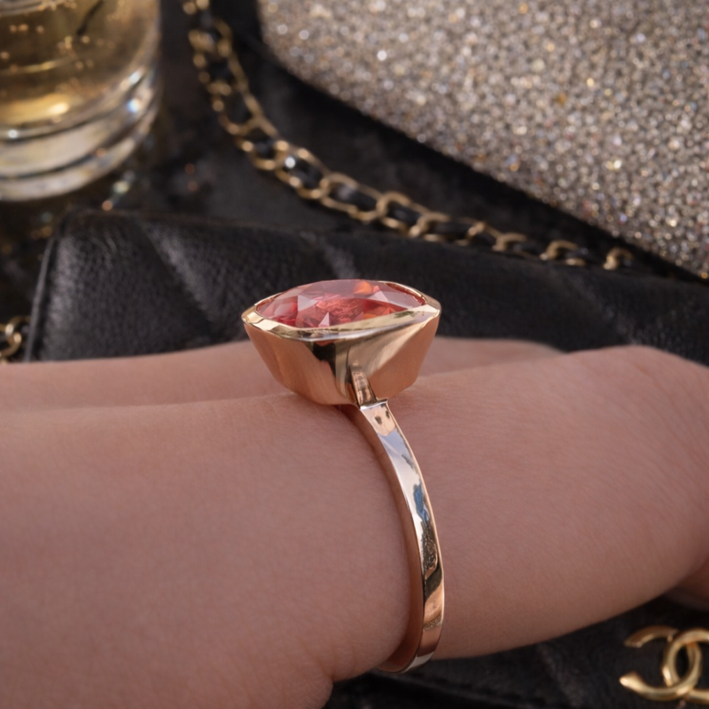 𝐸𝑚𝑏𝑒𝓇 - 𝑇ℎ𝑒 𝑆𝑝𝑎𝑟𝑘