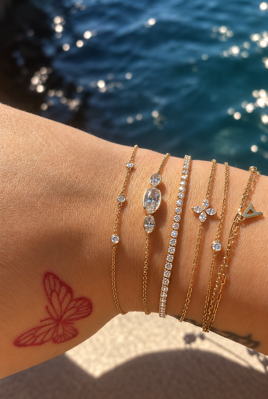 9K Gold 0.95ct Diamond Oval Trio Bezel Bracelet