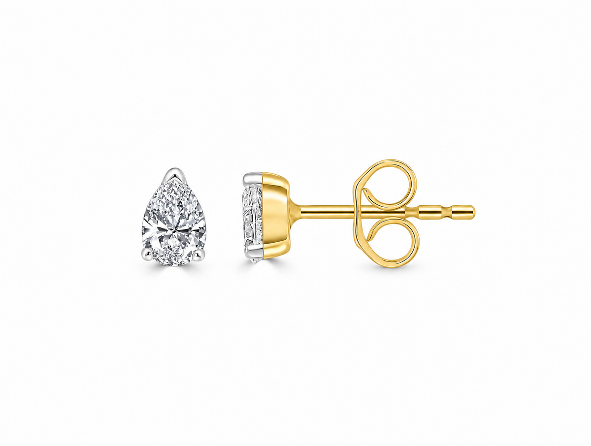 9K Gold 0.20ct Diamond Pear Studs