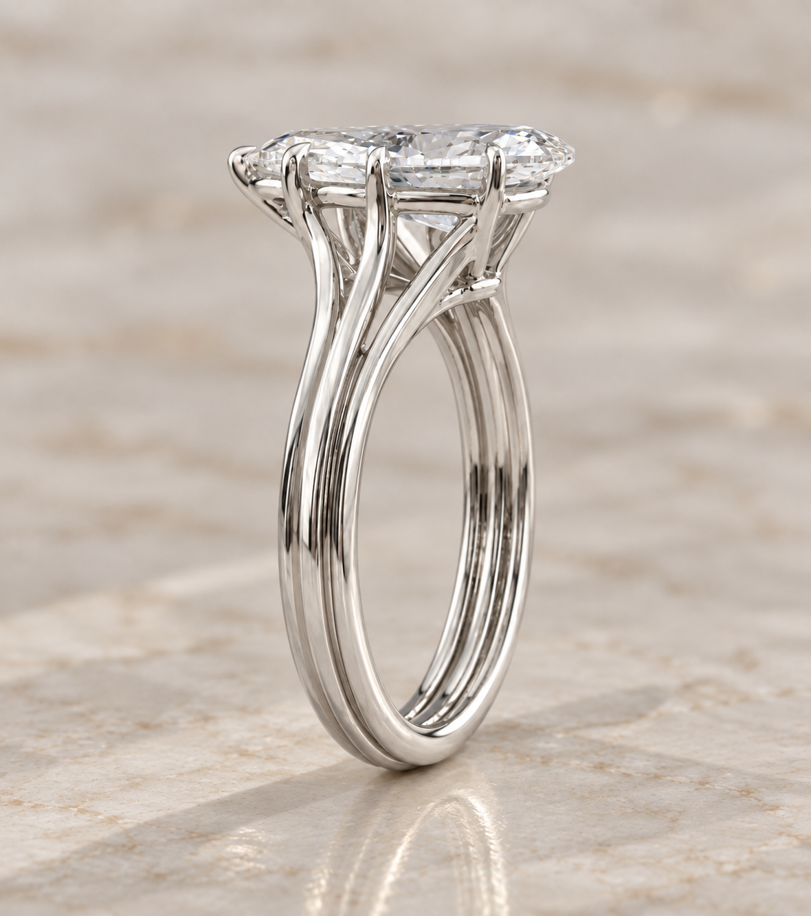 9K Gold 2ct Diamond Pear Split Band Ring